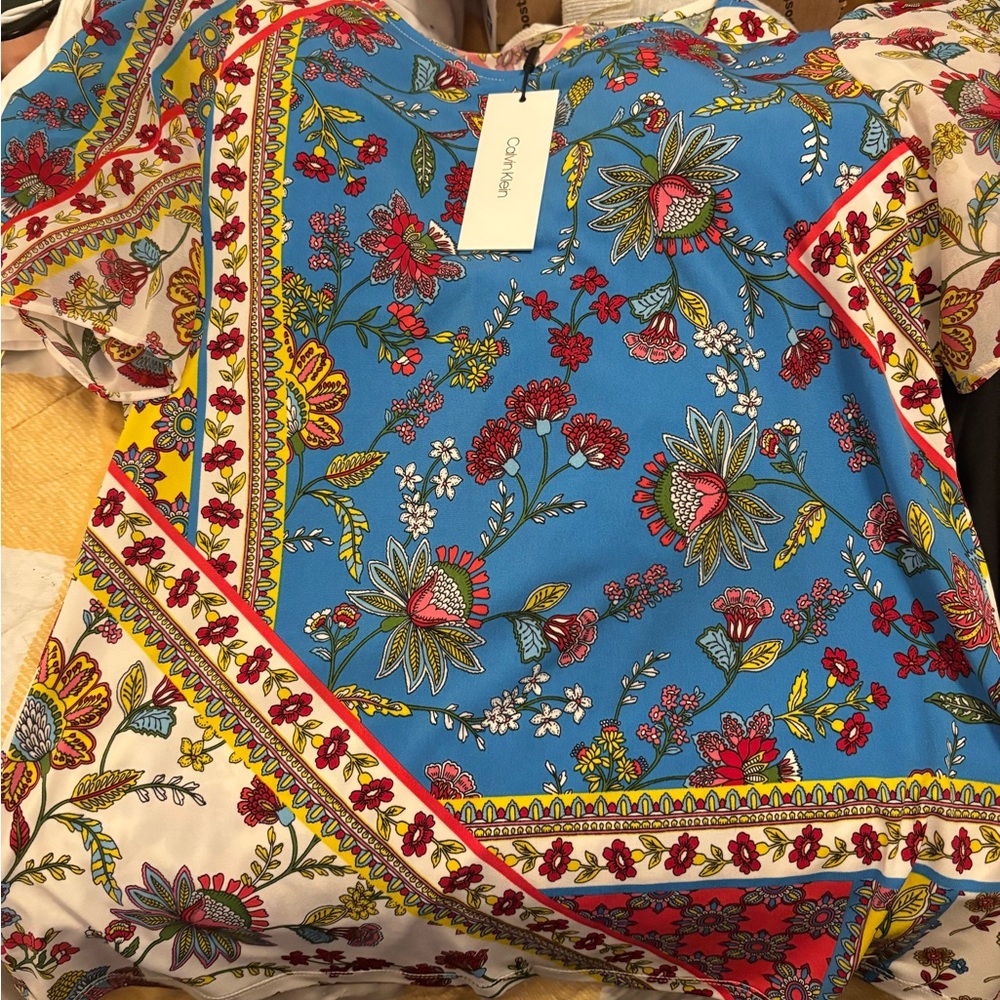 Calvin Klein Blue Floral top